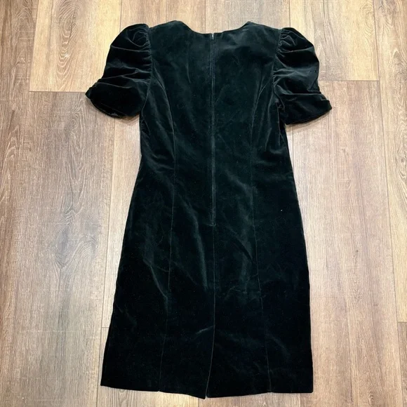 Vintage 80s Maggie Breen black velvet embellished sleeves dress 14P mini - Picture 12 of 13